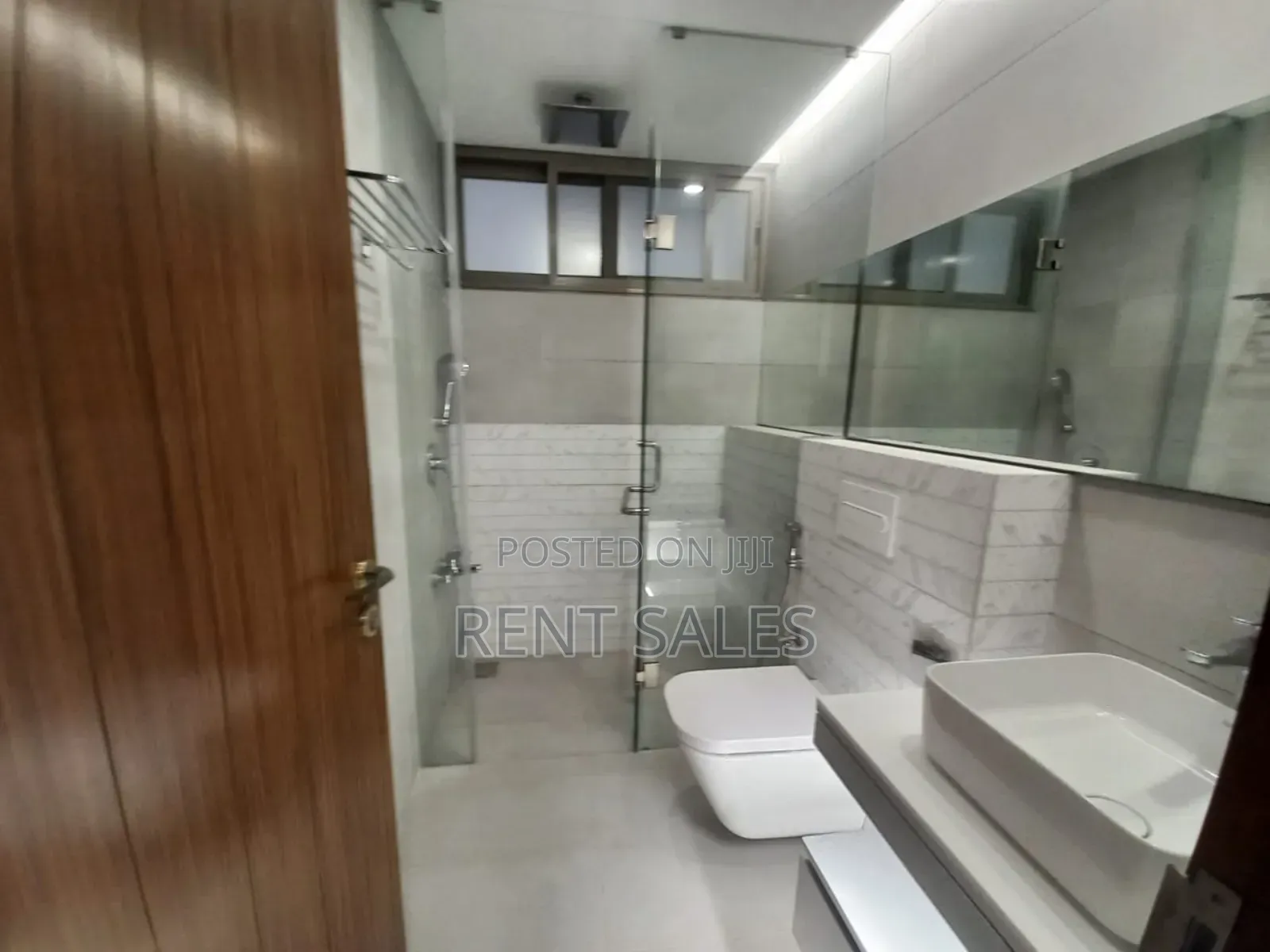 Furnished 4bdrm Apartment in Gulshan for rent