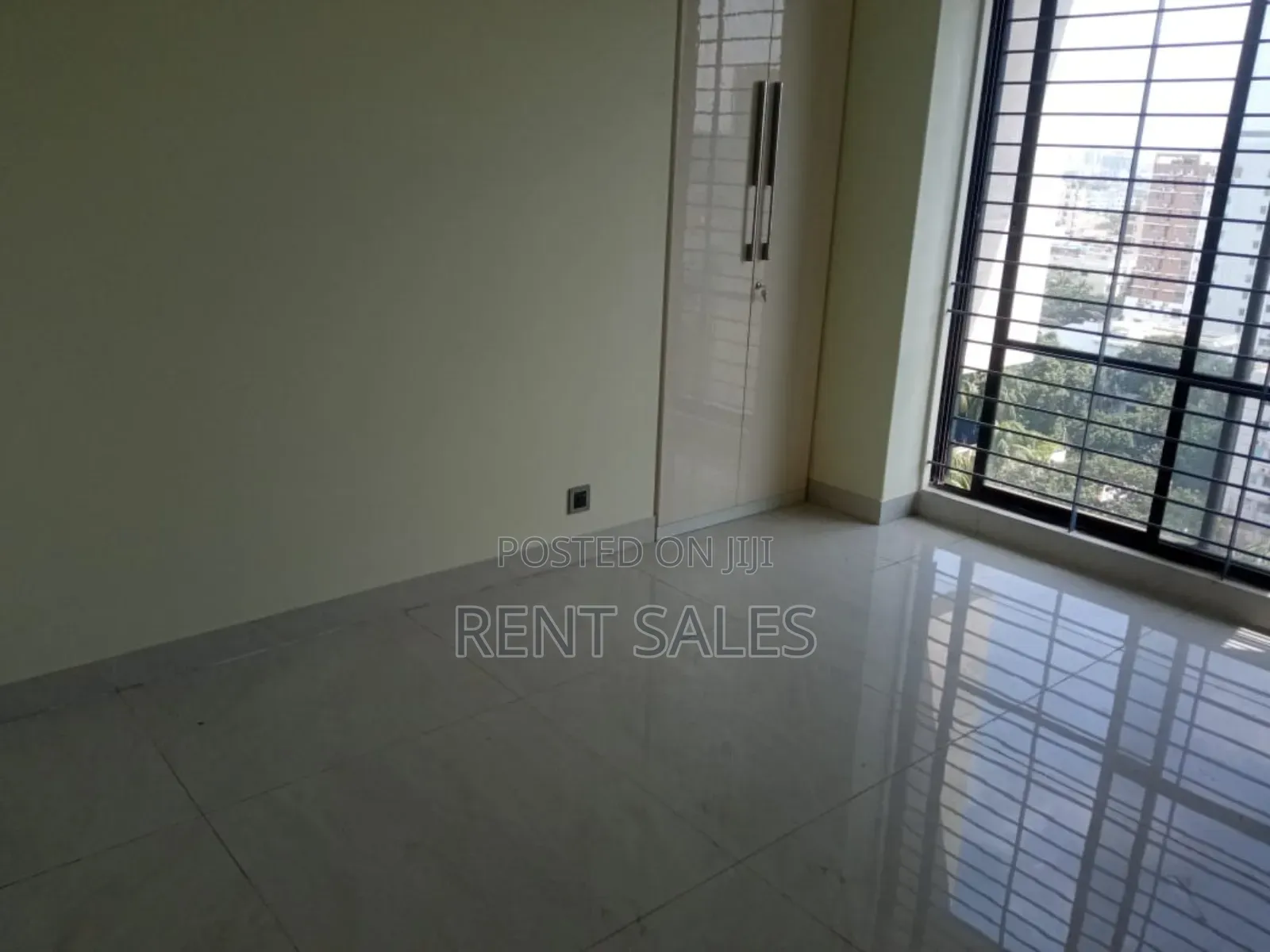 4bdrm Apartment in Gulshan for rent