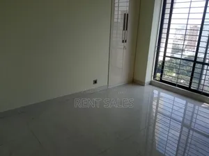 4bdrm Apartment in Gulshan for rent