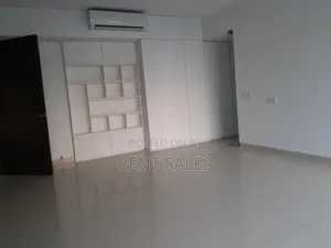 4000 SQFT Grand Floor for Rent in Gulshan Avenue