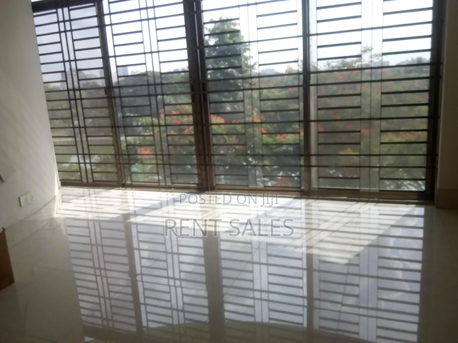 5bdrm Duplex in Gulshan for rent