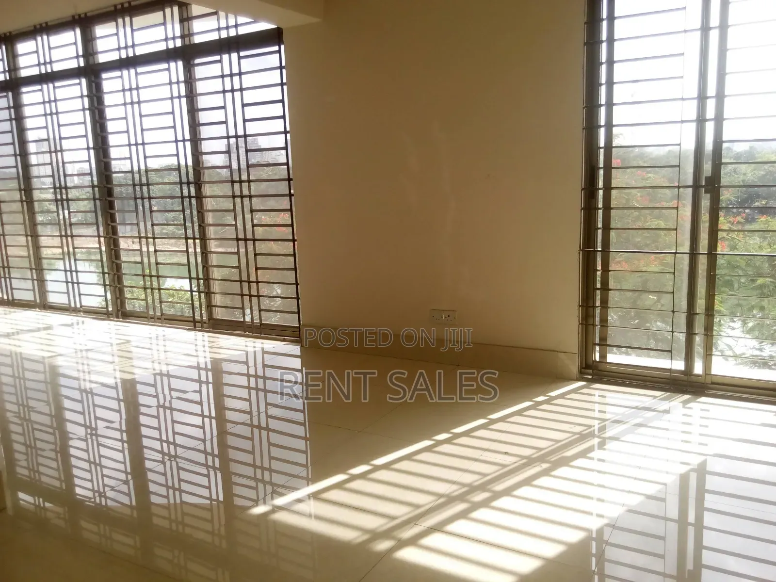 5bdrm Duplex in Gulshan for rent