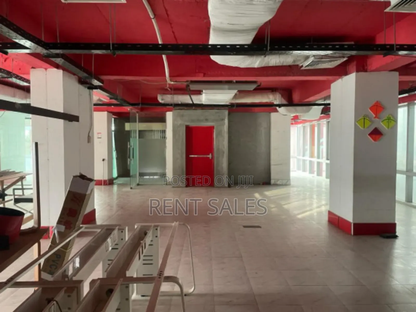 Commercial 5500 SQFT Office Space Rent in Gulshan 1
