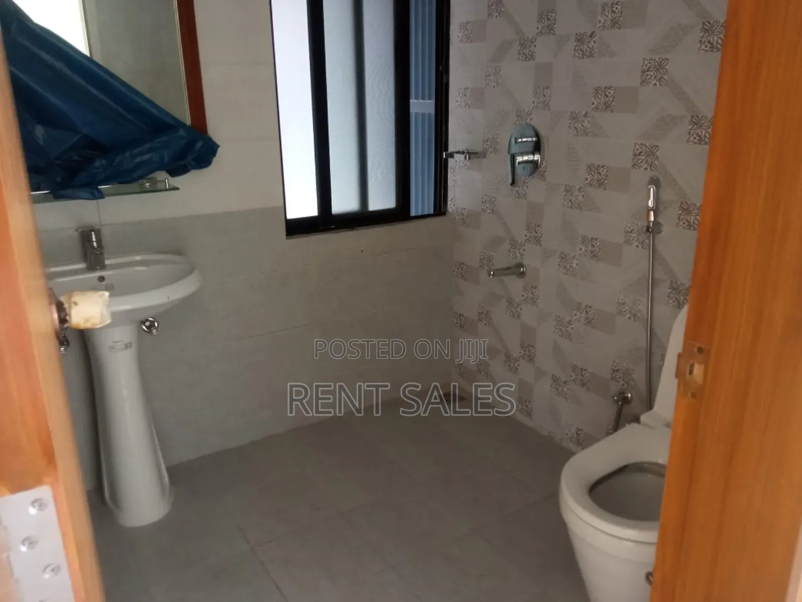 4bdrm Apartment in Gulshan for rent