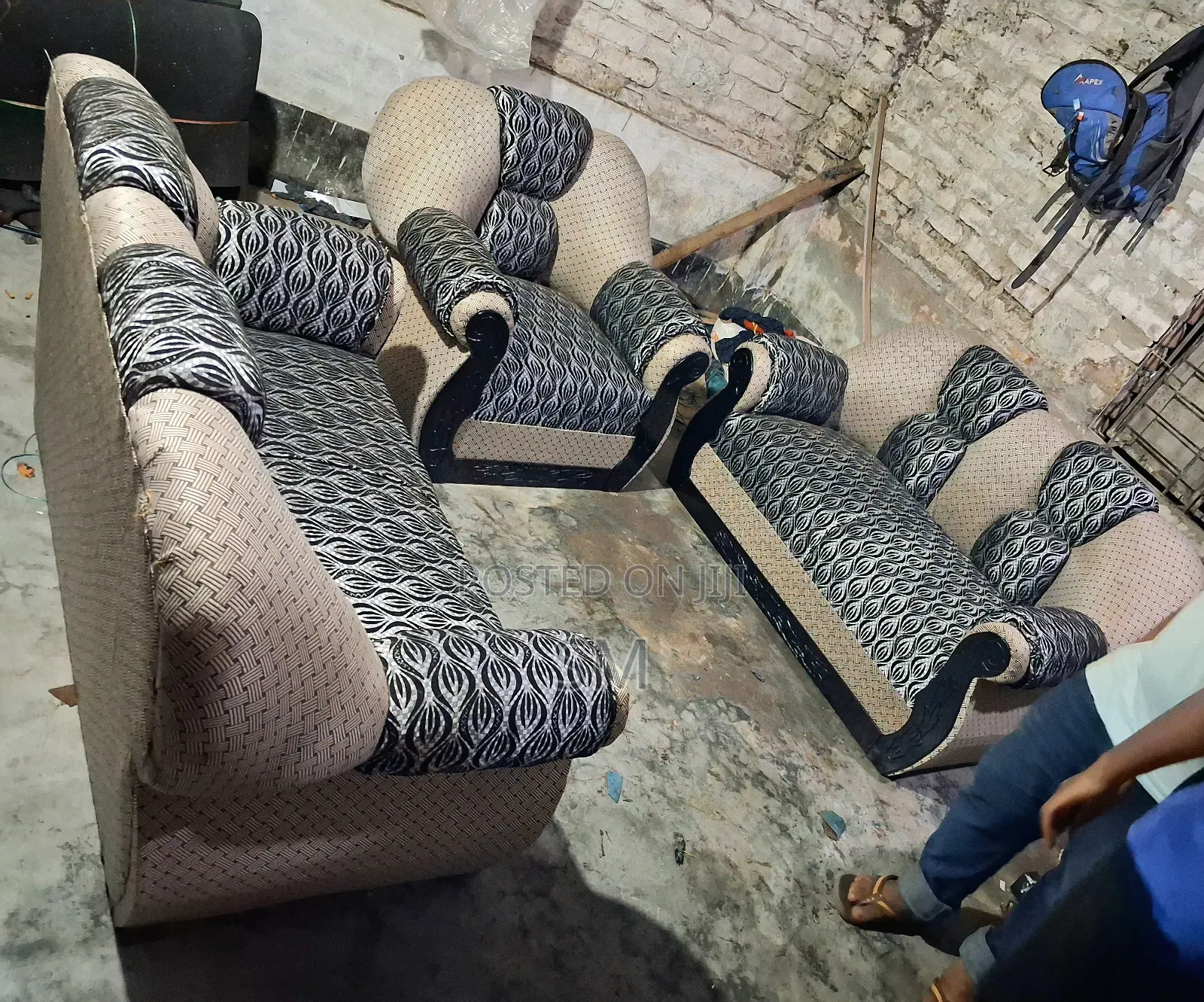 New Saddam Sofa 2+2+1. Khulna