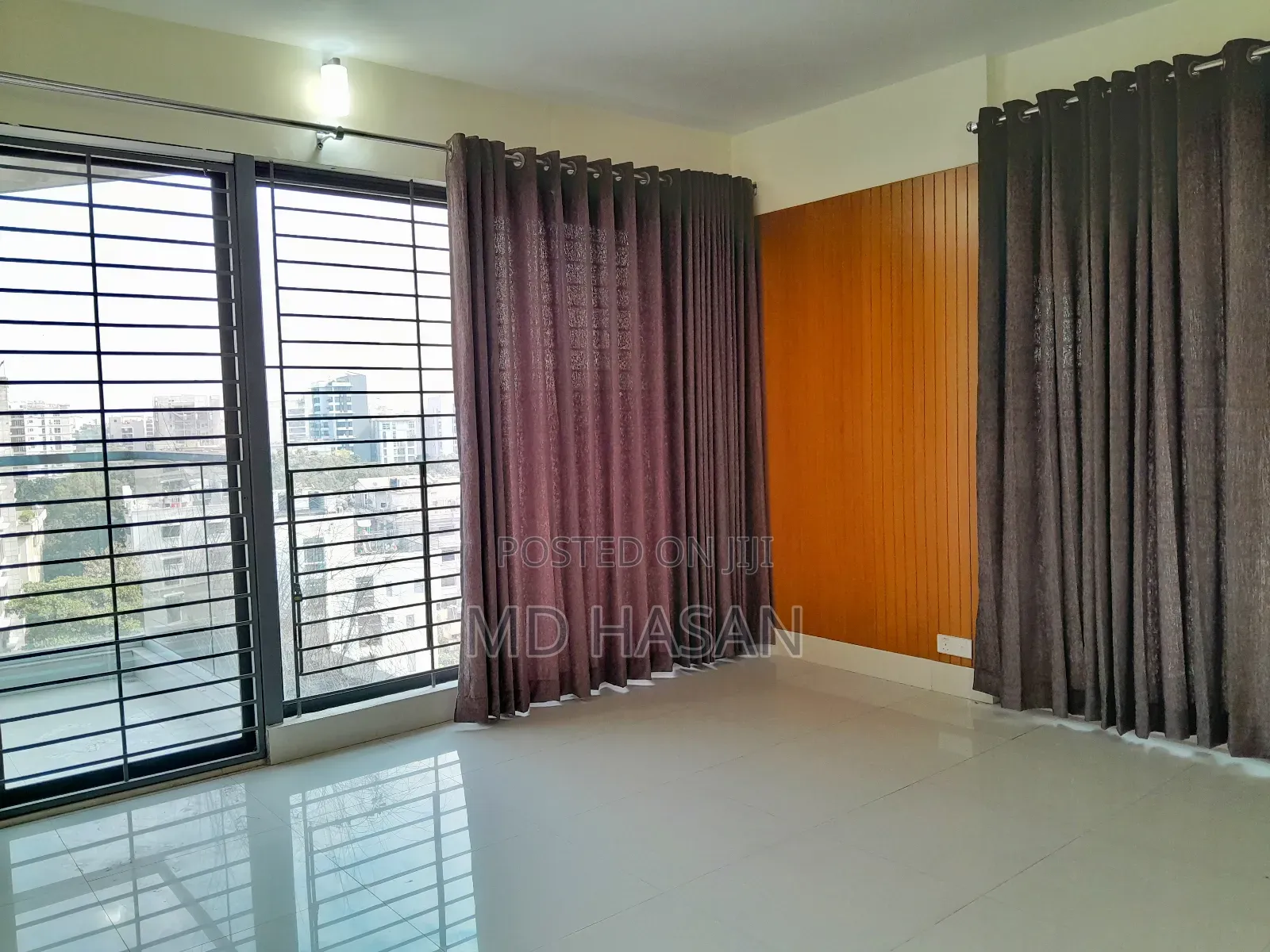 5bdrm Apartment in Semi Furnished for rent