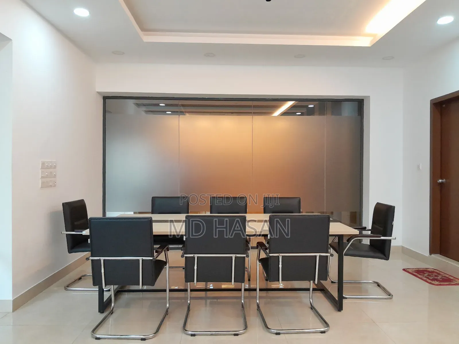 5bdrm Apartment in Semi Furnished for rent