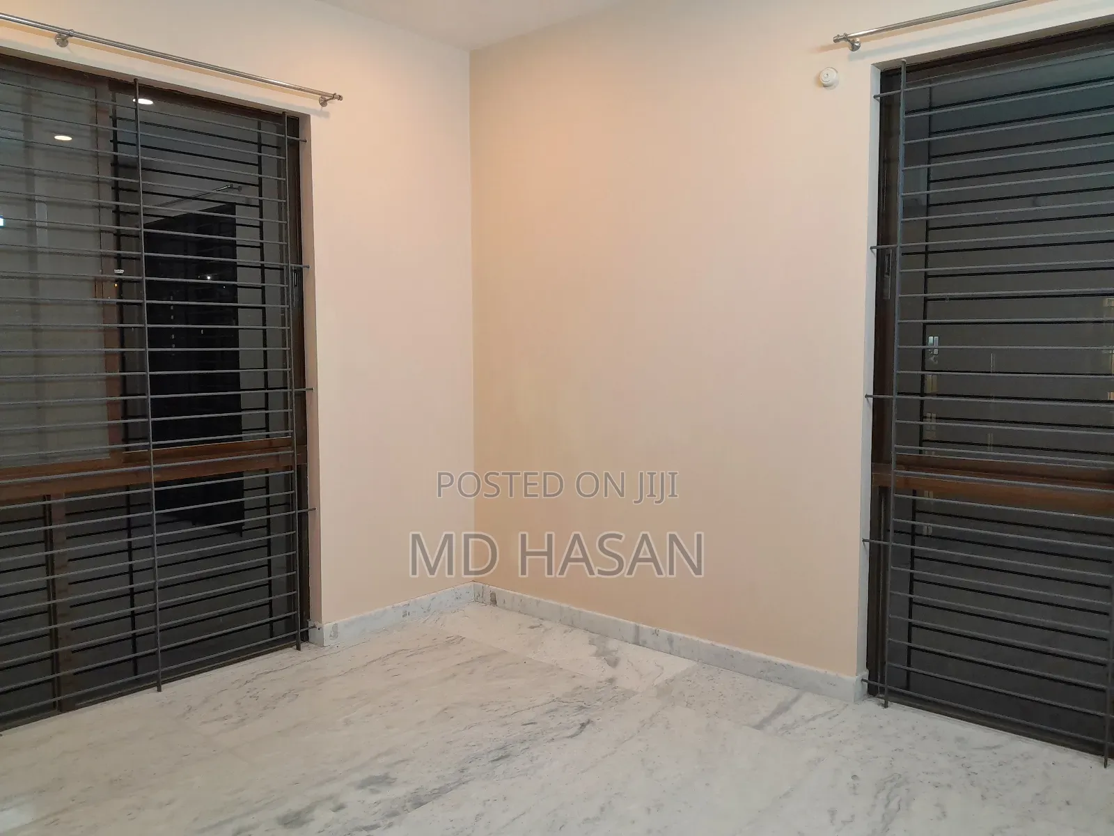 4bdrm Apartment in Semi Furnished for rent