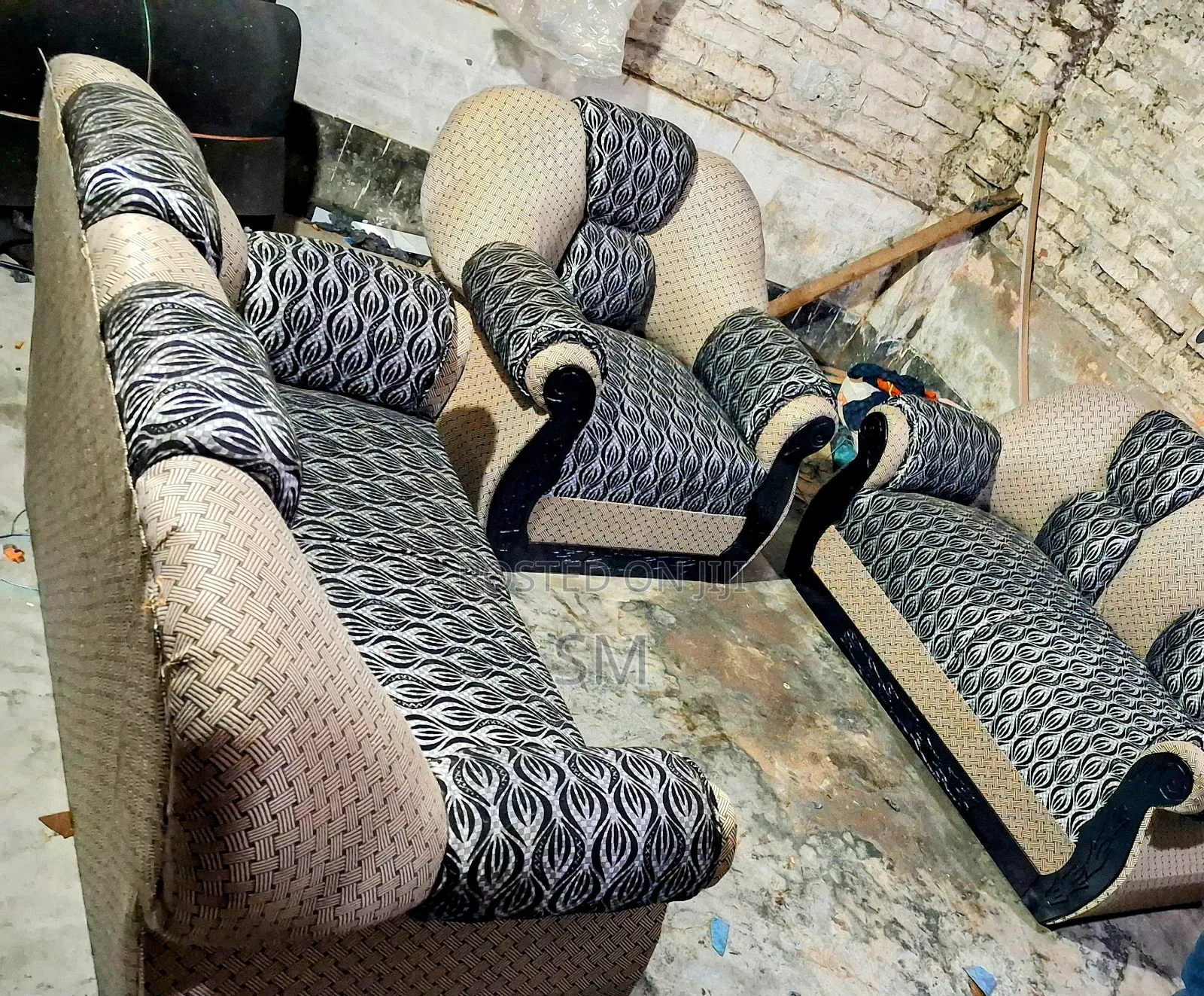 New Saddam Sofa 2+2+1. Khulna