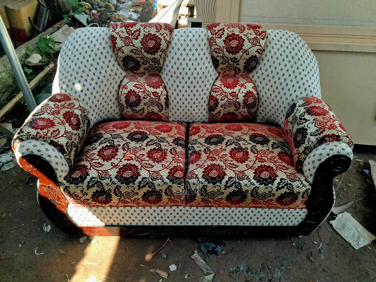 New Saddam Sofa 2+2+1. Khulna