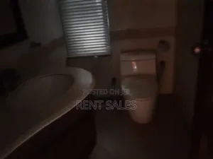 Commercial 4700 Sq Ft Ready Office Space Rent in Gulshan