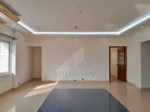 3bdrm Apartment in Semi Furnished for rent