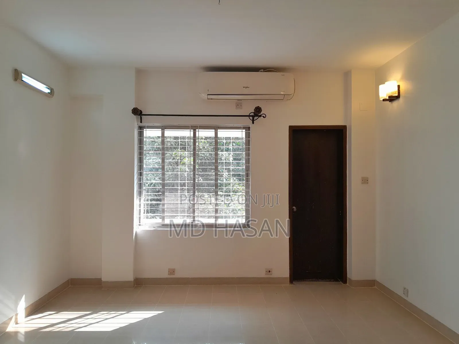 3bdrm Apartment in Semi Furnished for rent