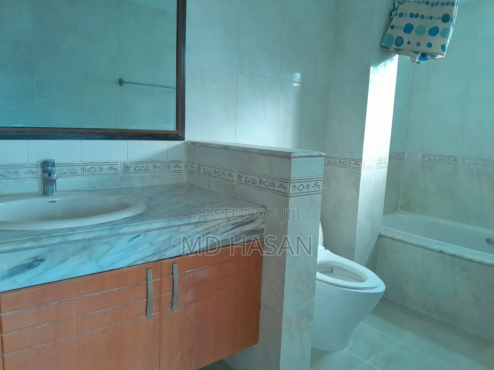 3bdrm Apartment in Semi Furnished for rent