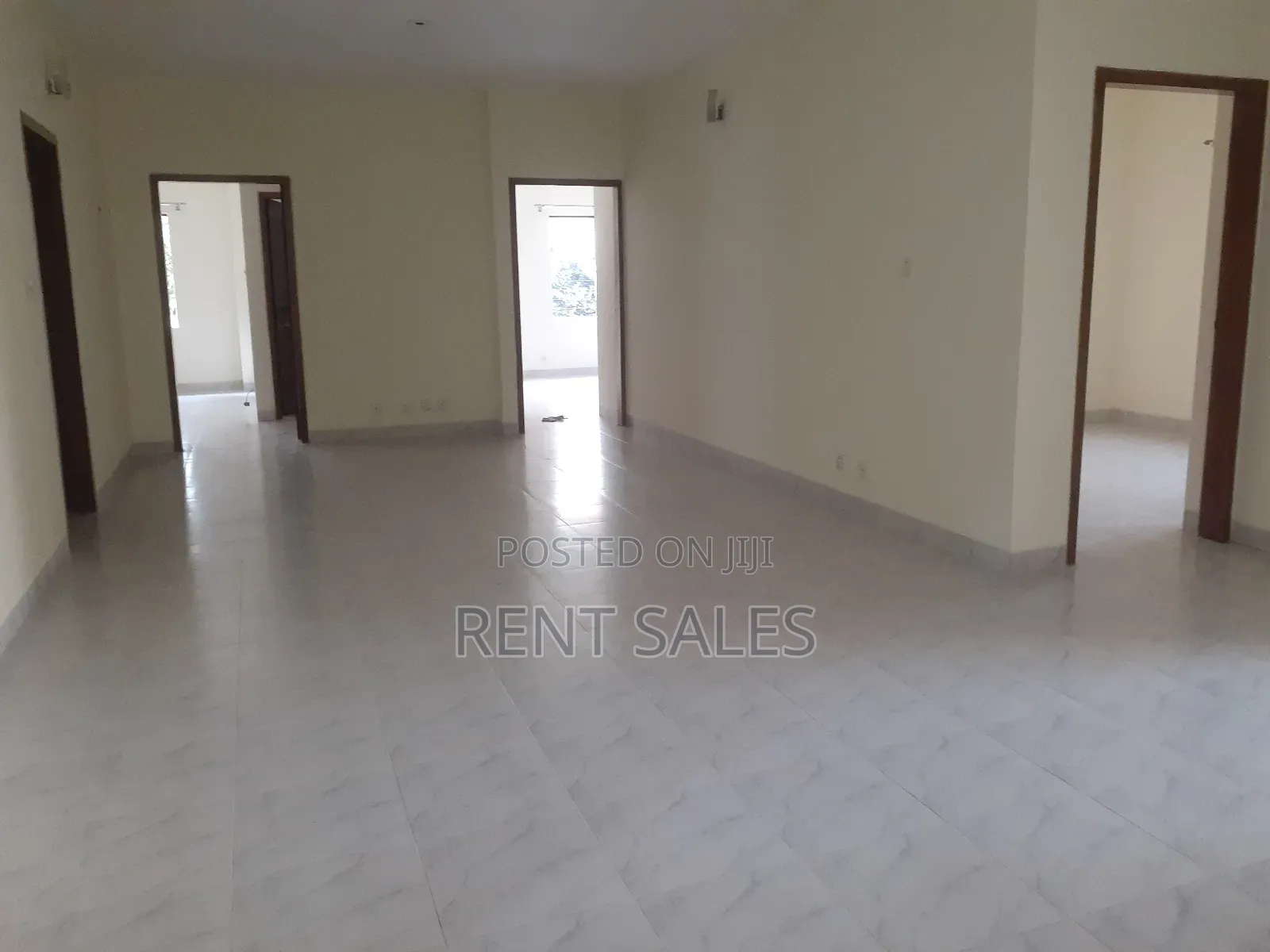 4bdrm Apartment in Gulshan for rent