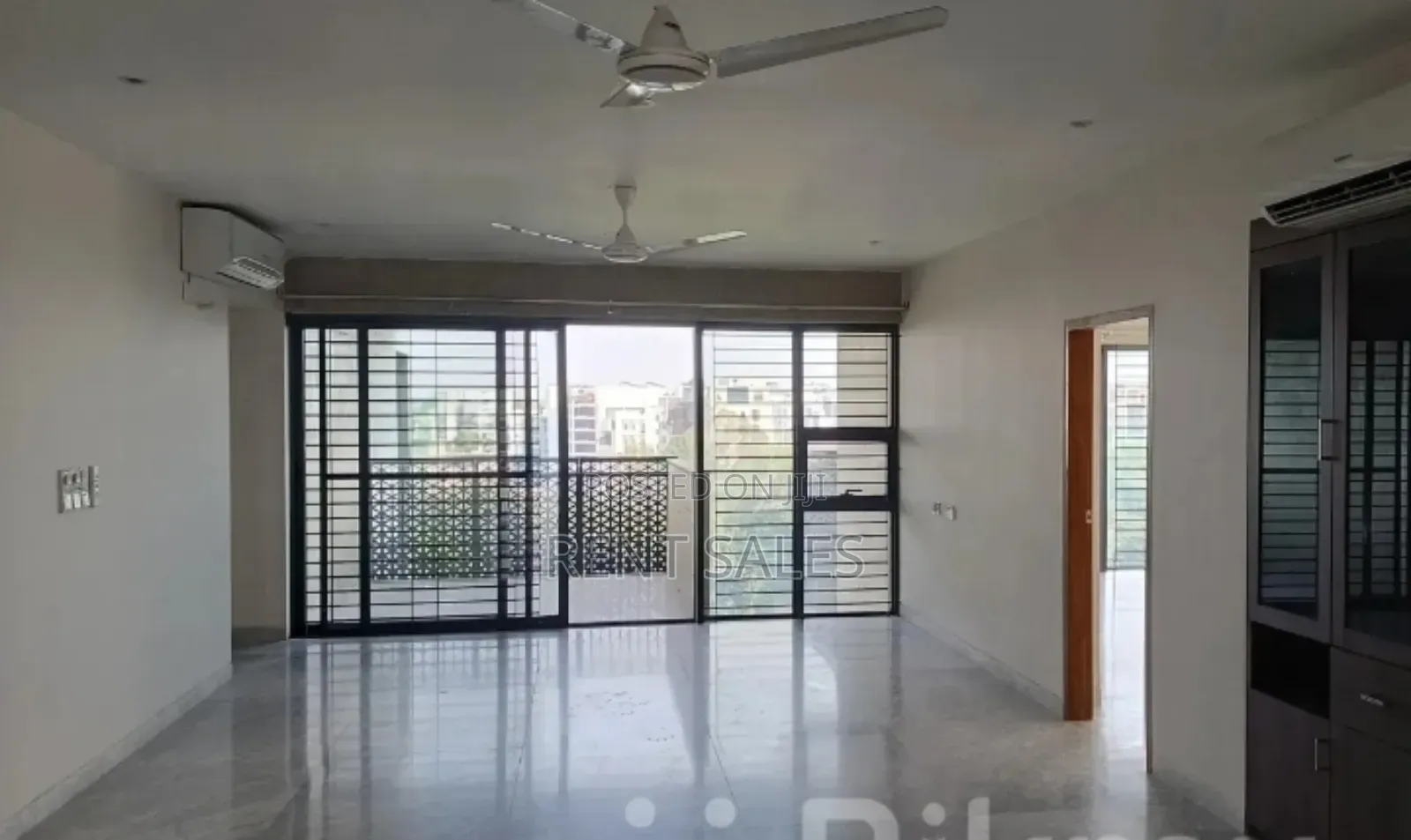 4bdrm Apartment in Gulshan for rent