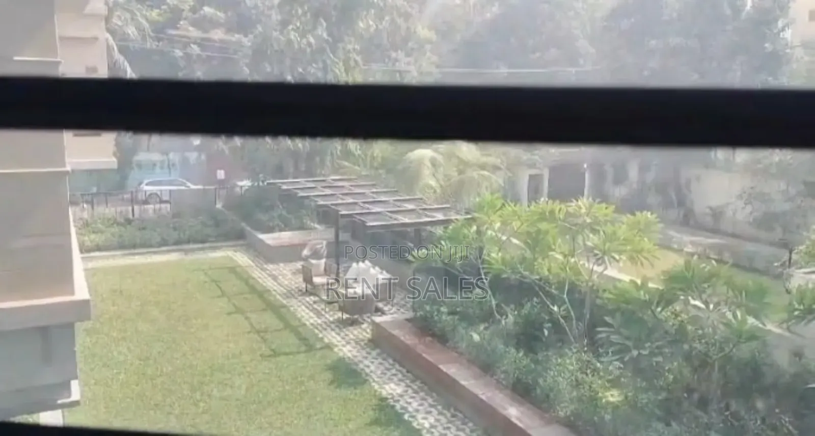 4bdrm Apartment in Shanta Development, Gulshan for rent