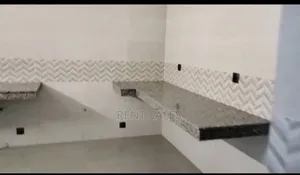 4bdrm Apartment in Shanta Development, Gulshan for rent