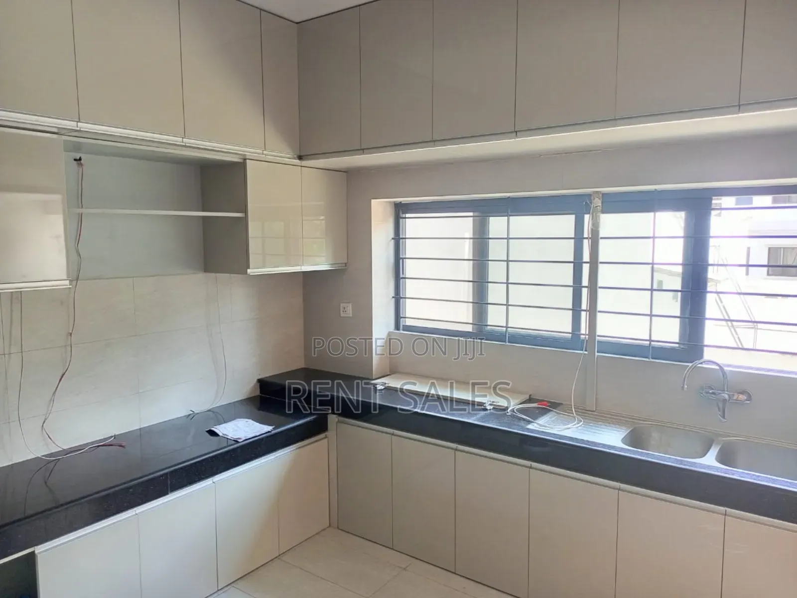 3bdrm Apartment in Gulshan for rent