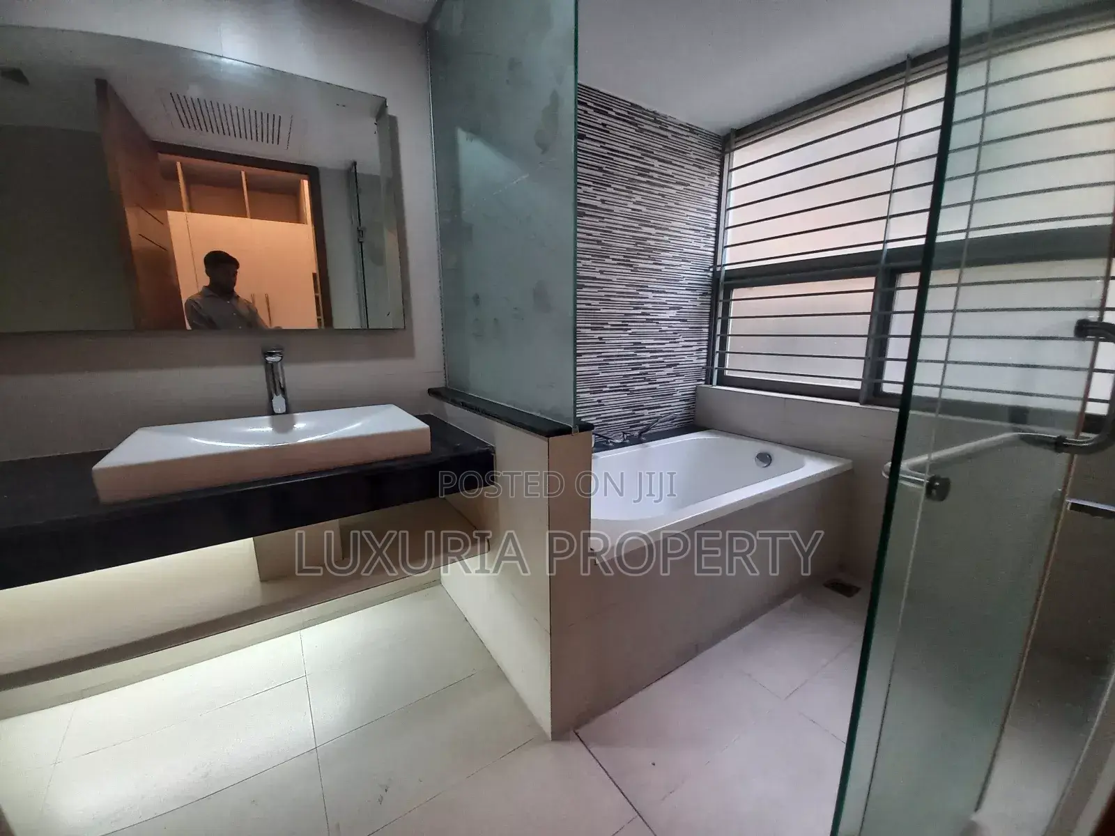 Furnished 4bdrm Apartment in Furnished Apartment for rent