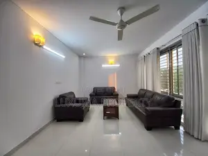 Photo - Furnished 4bdrm Apartment in Furnished Apartment for rent