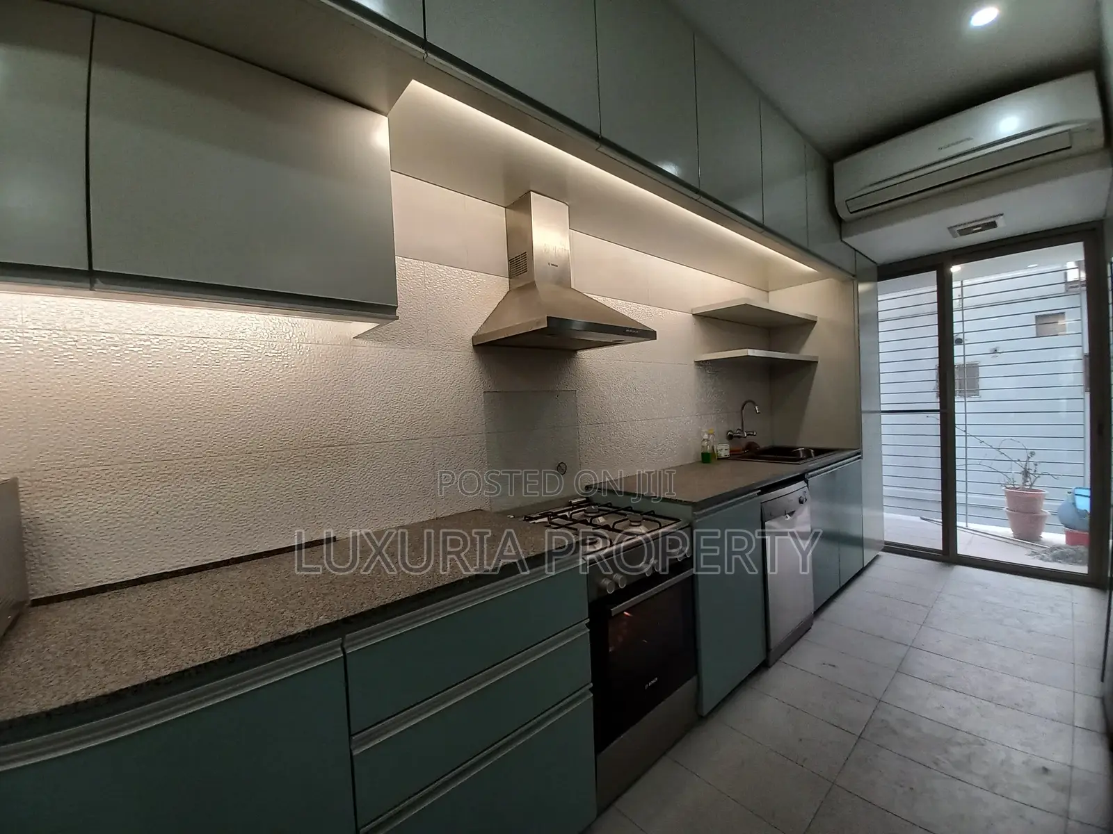 Furnished 4bdrm Apartment in Furnished Apartment for rent