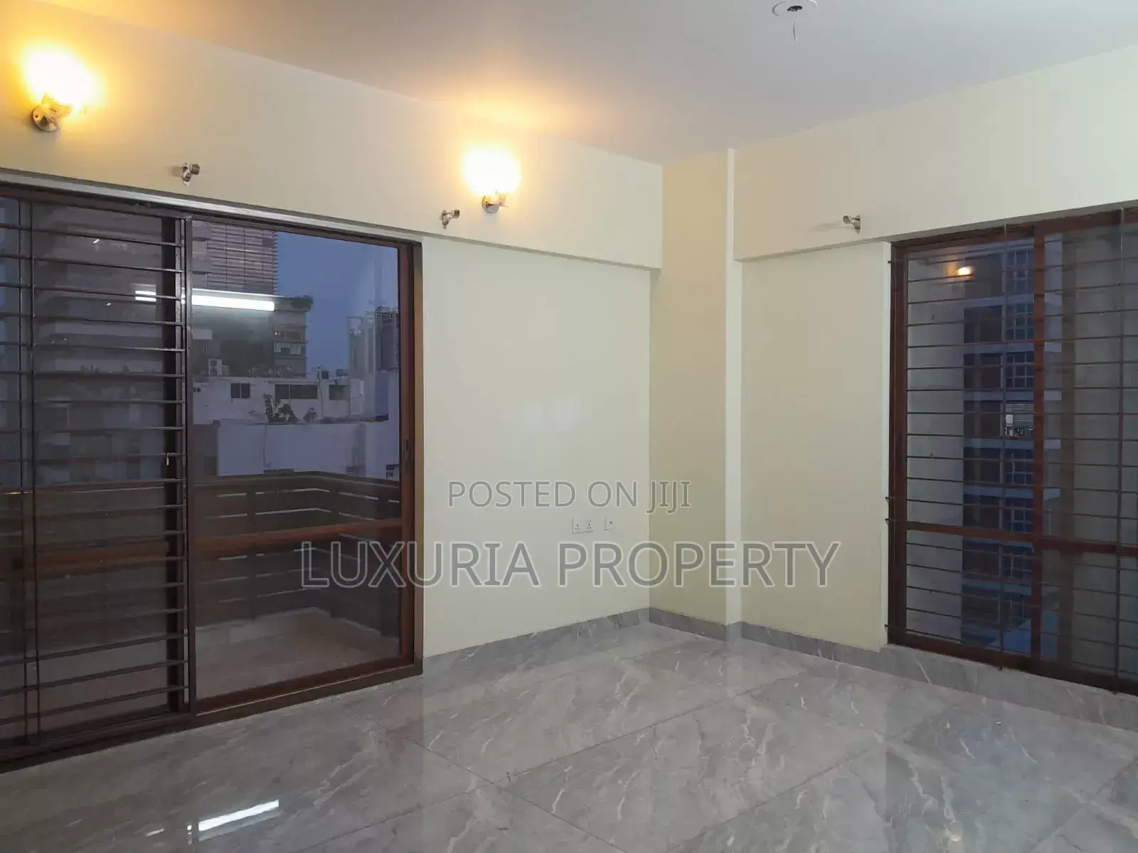 3bdrm Apartment in Unfurnished for rent
