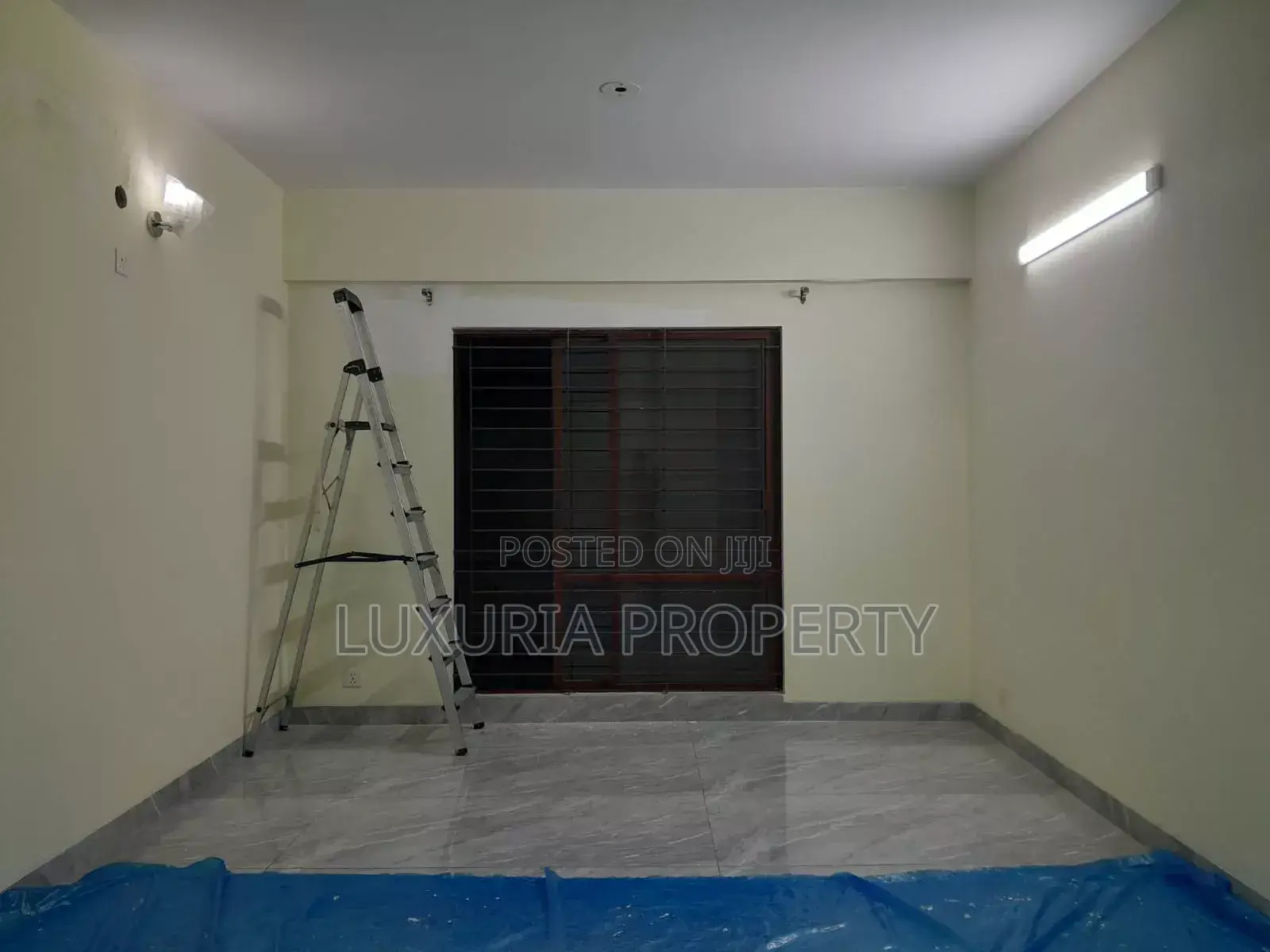 3bdrm Apartment in Unfurnished for rent