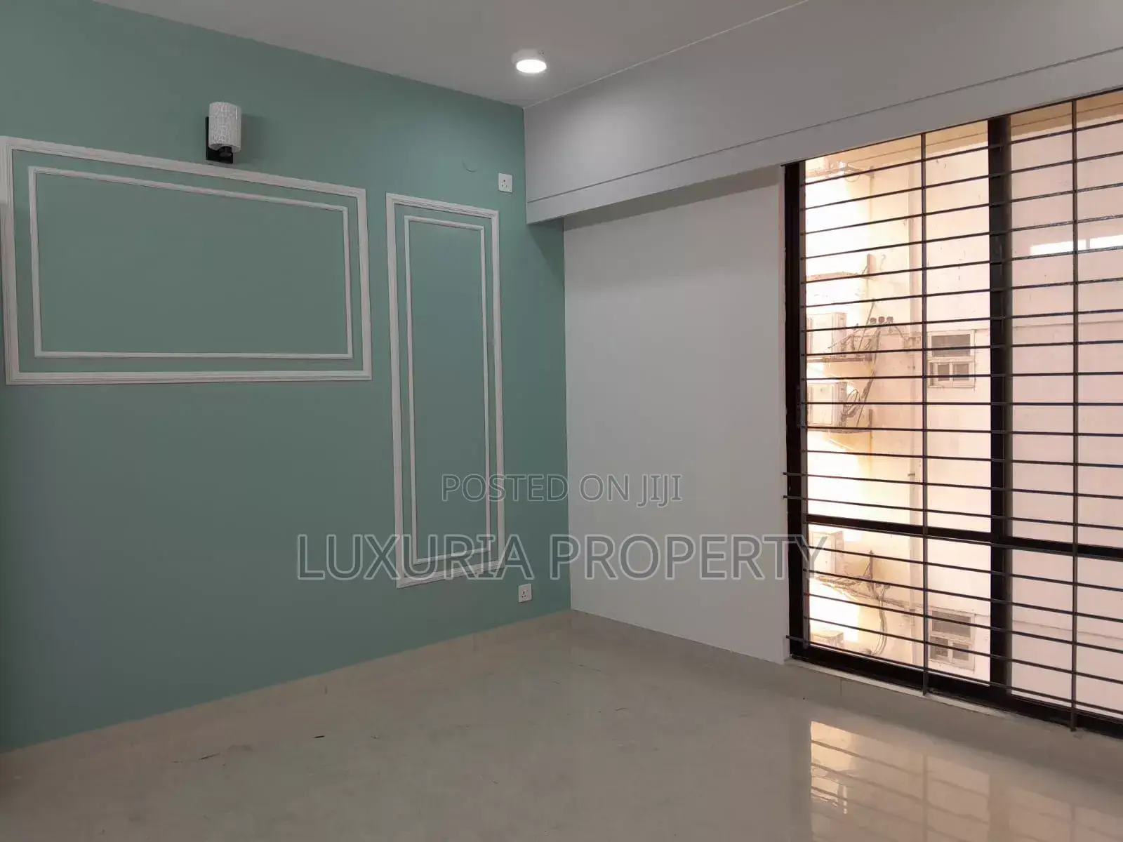 4bdrm Apartment in Unfurnished for rent