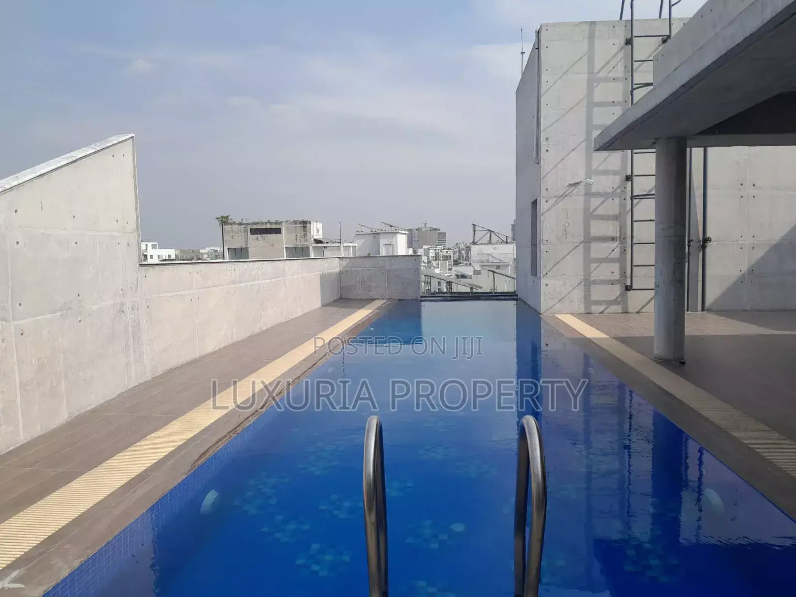 3bdrm Apartment in Unfurnished for rent