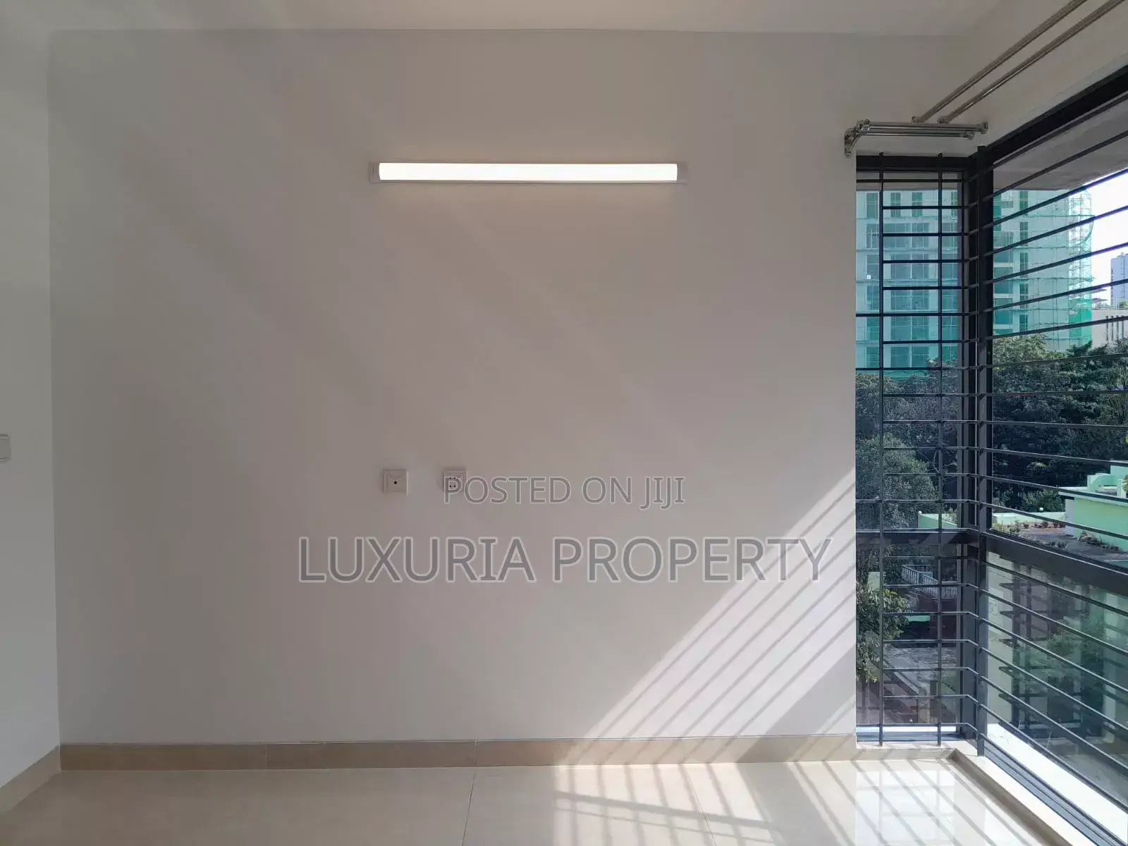 3bdrm Apartment in Unfurnished for rent