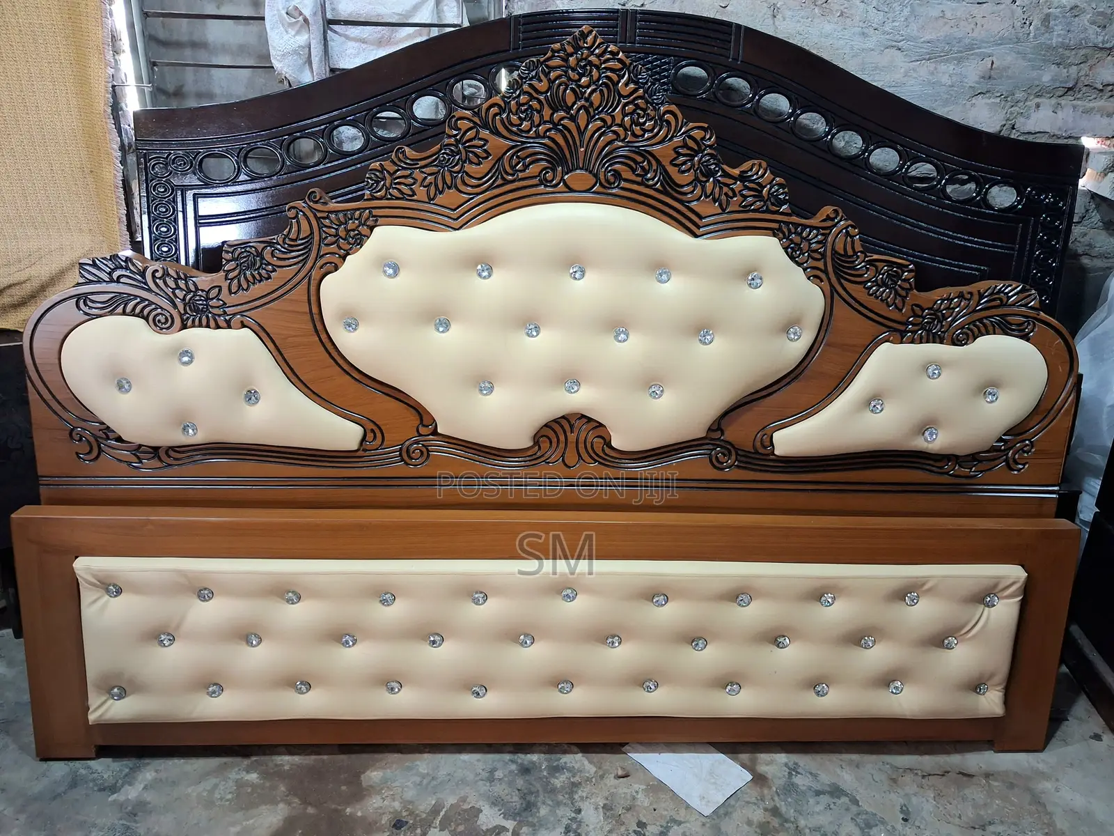 New Artificial PU Lieder Bed