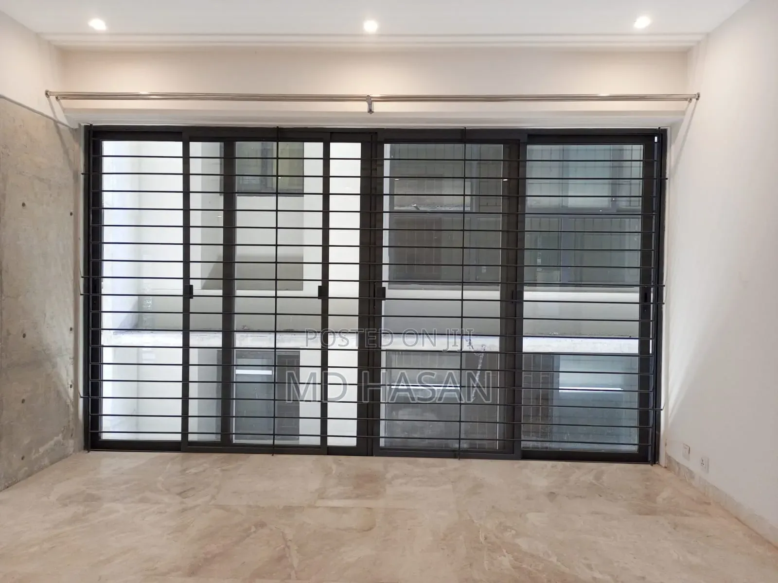 3bdrm Apartment in Semi Furnished Flat for rent