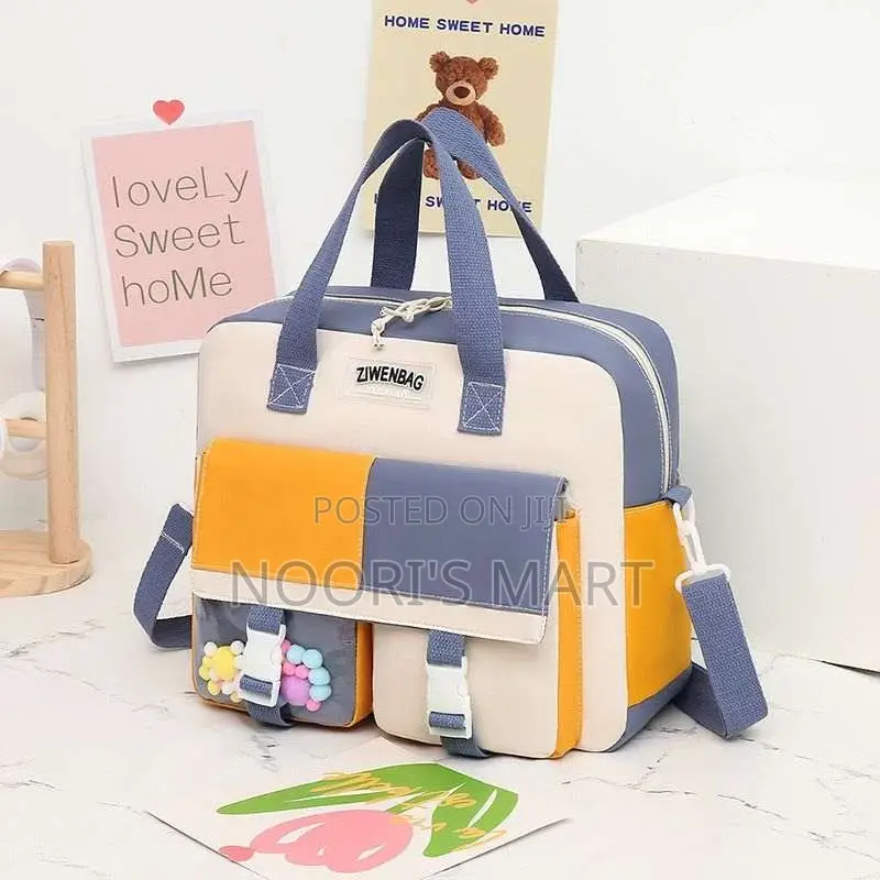 Waterproof High Capacity Contrast Backpack for Student