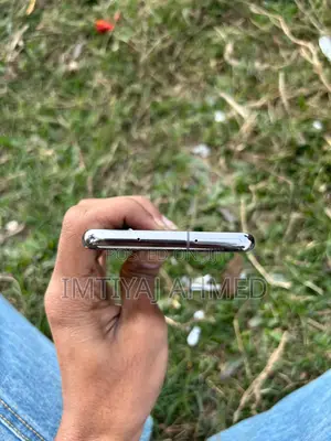 New Samsung Galaxy S10 128 GB Black