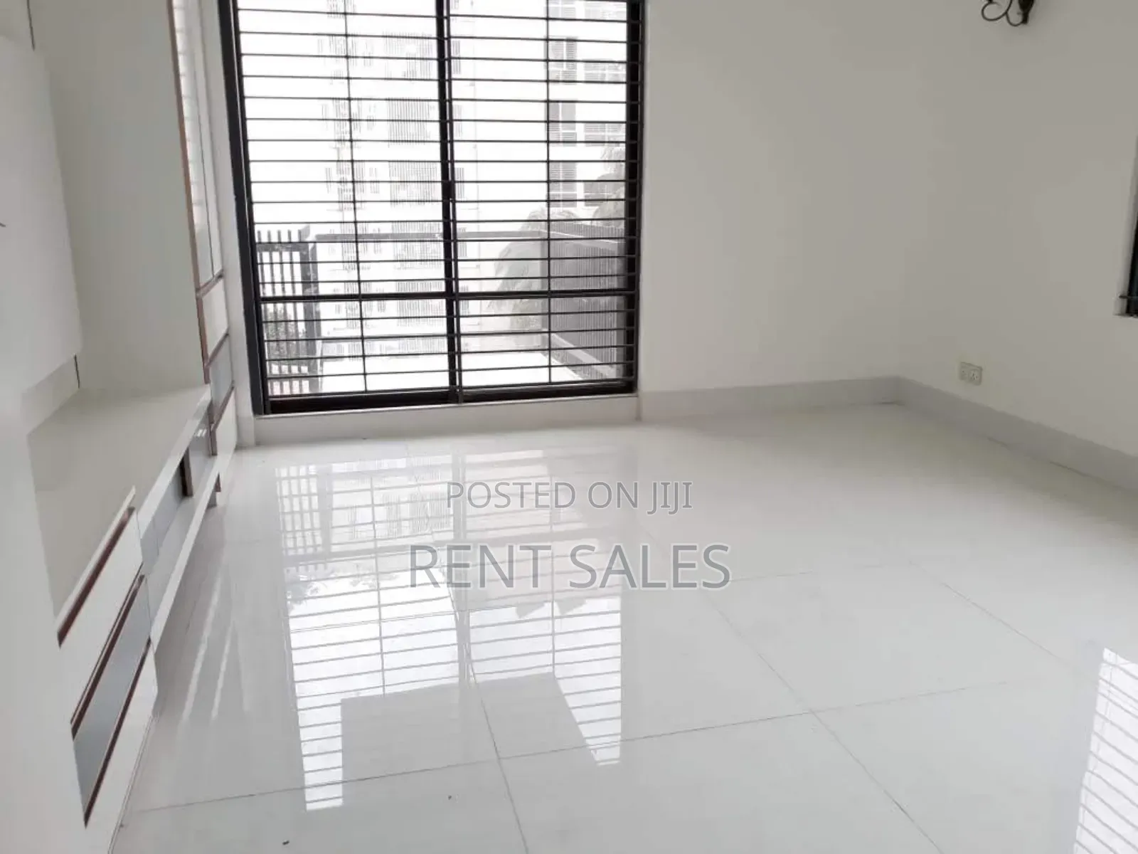 3bdrm Apartment in Gulshan for sale