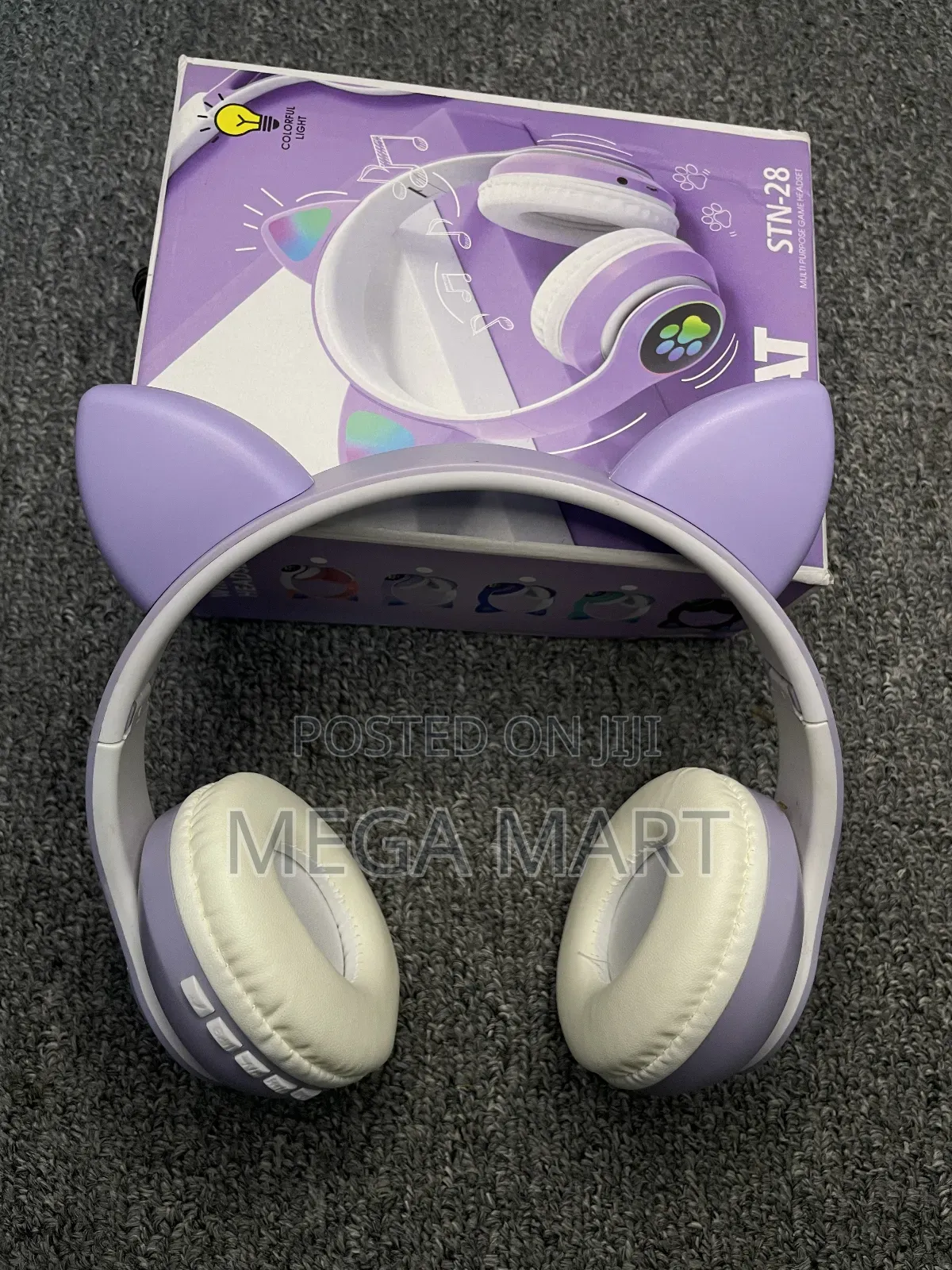 LED Flash Cute Cat Ears Wireless Headphone(891