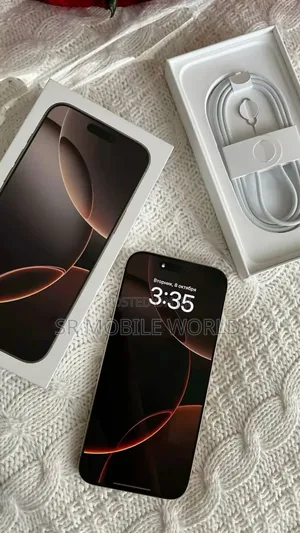 New Apple iPhone 16 Pro Max 256 GB Gold