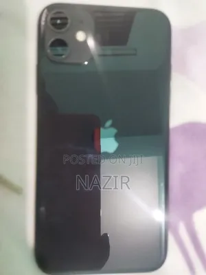 Photo - Apple iPhone 11 128 GB Black