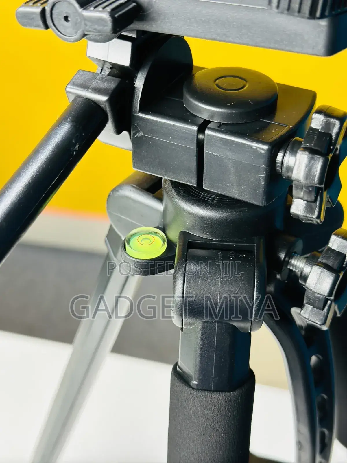 Zomei T120 Mobile DSLR Tripod-Professional Series