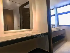 4bdrm Apartment in Semi Furnished for rent