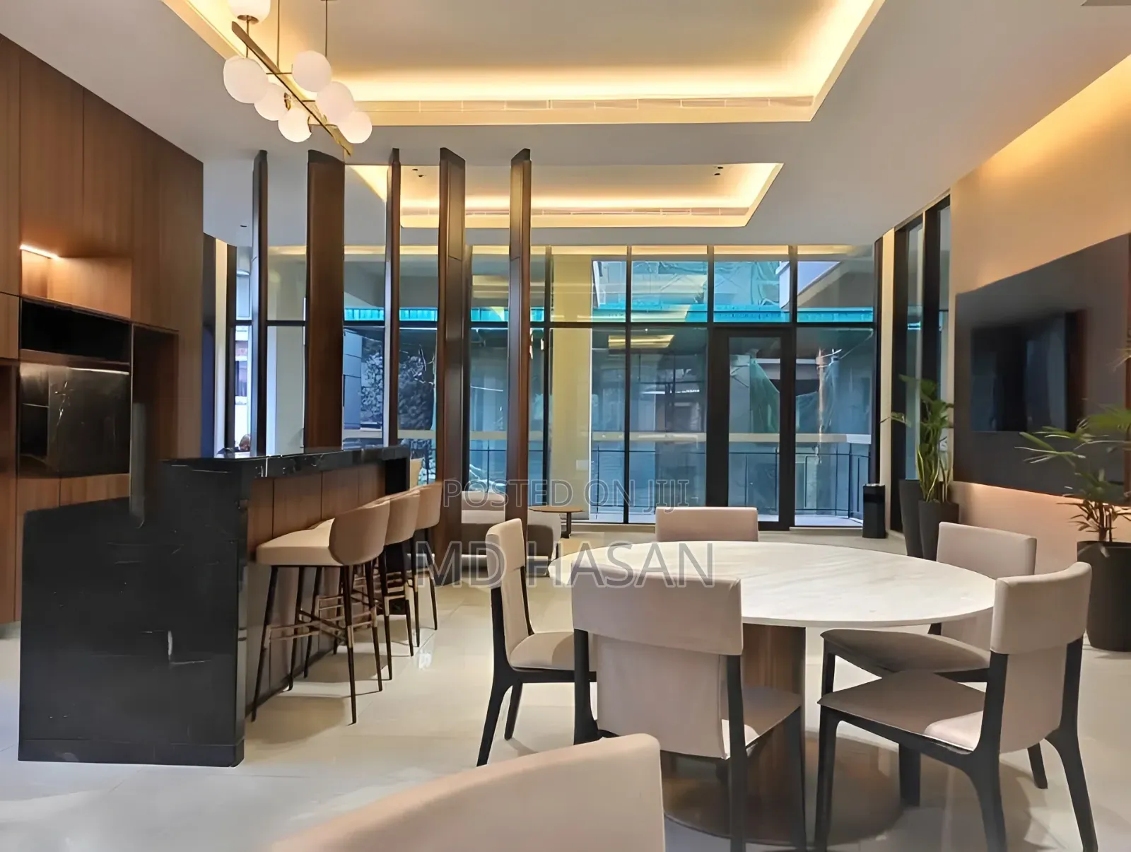 4bdrm Apartment in Semi Furnished for rent