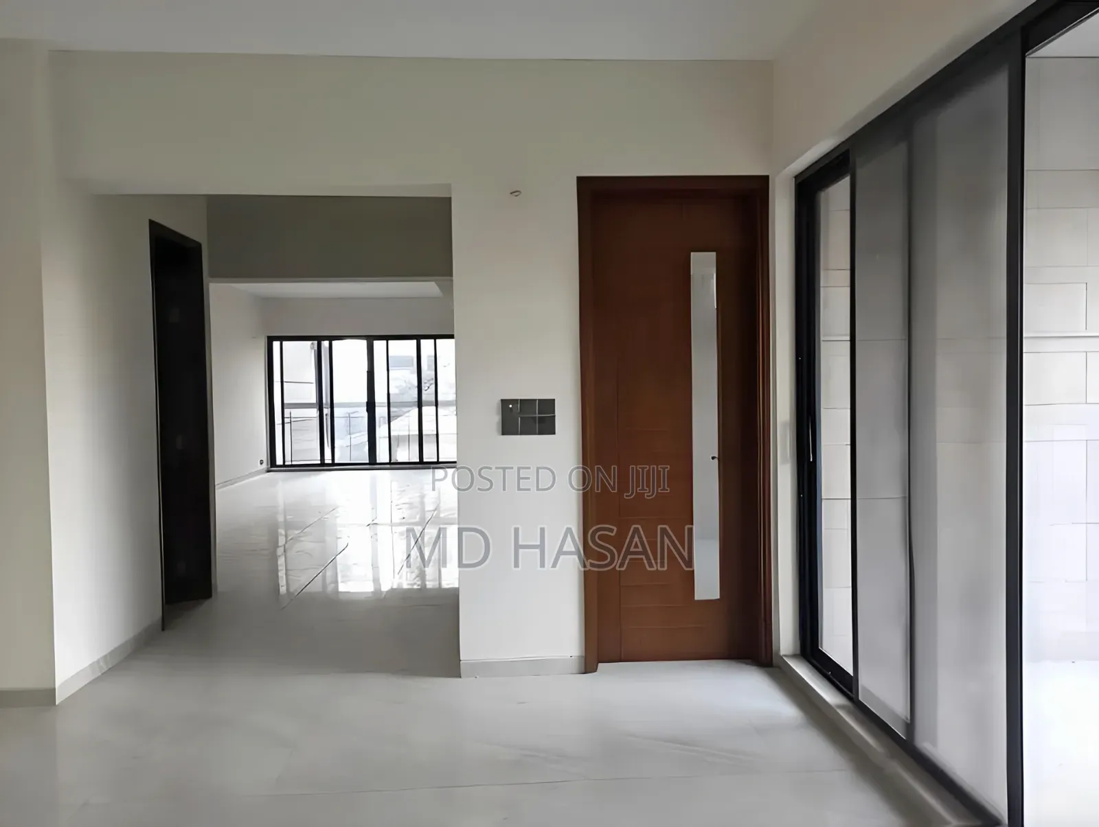 4bdrm Apartment in Semi Furnished for rent