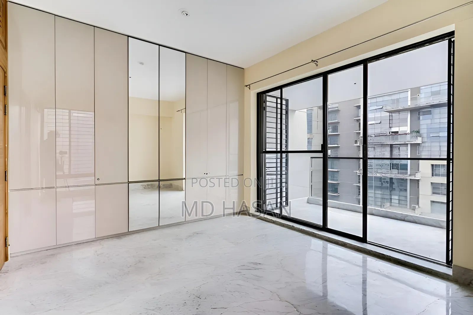 4bdrm Apartment in Semi Furnished for rent