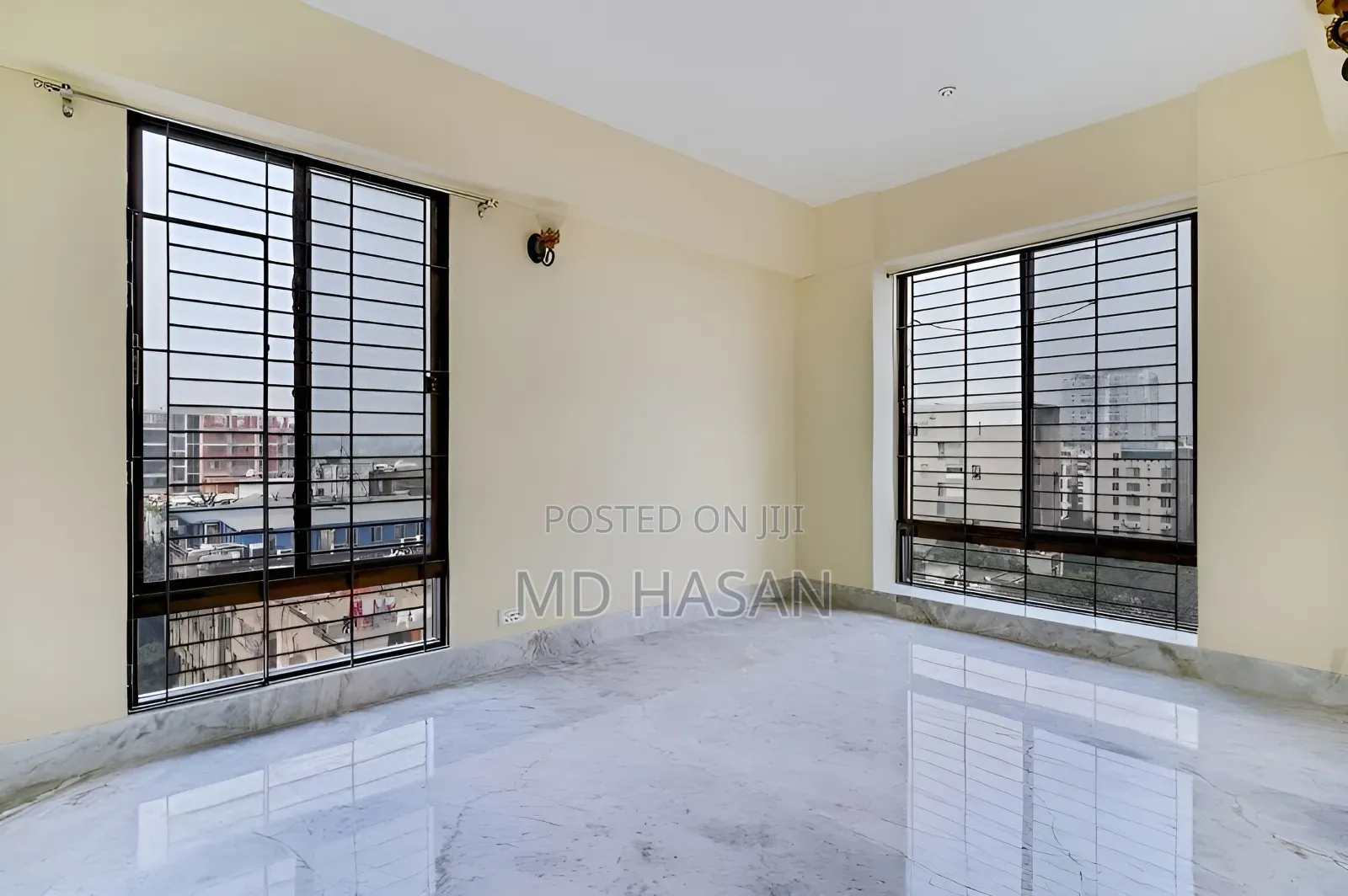 4bdrm Apartment in Semi Furnished for rent