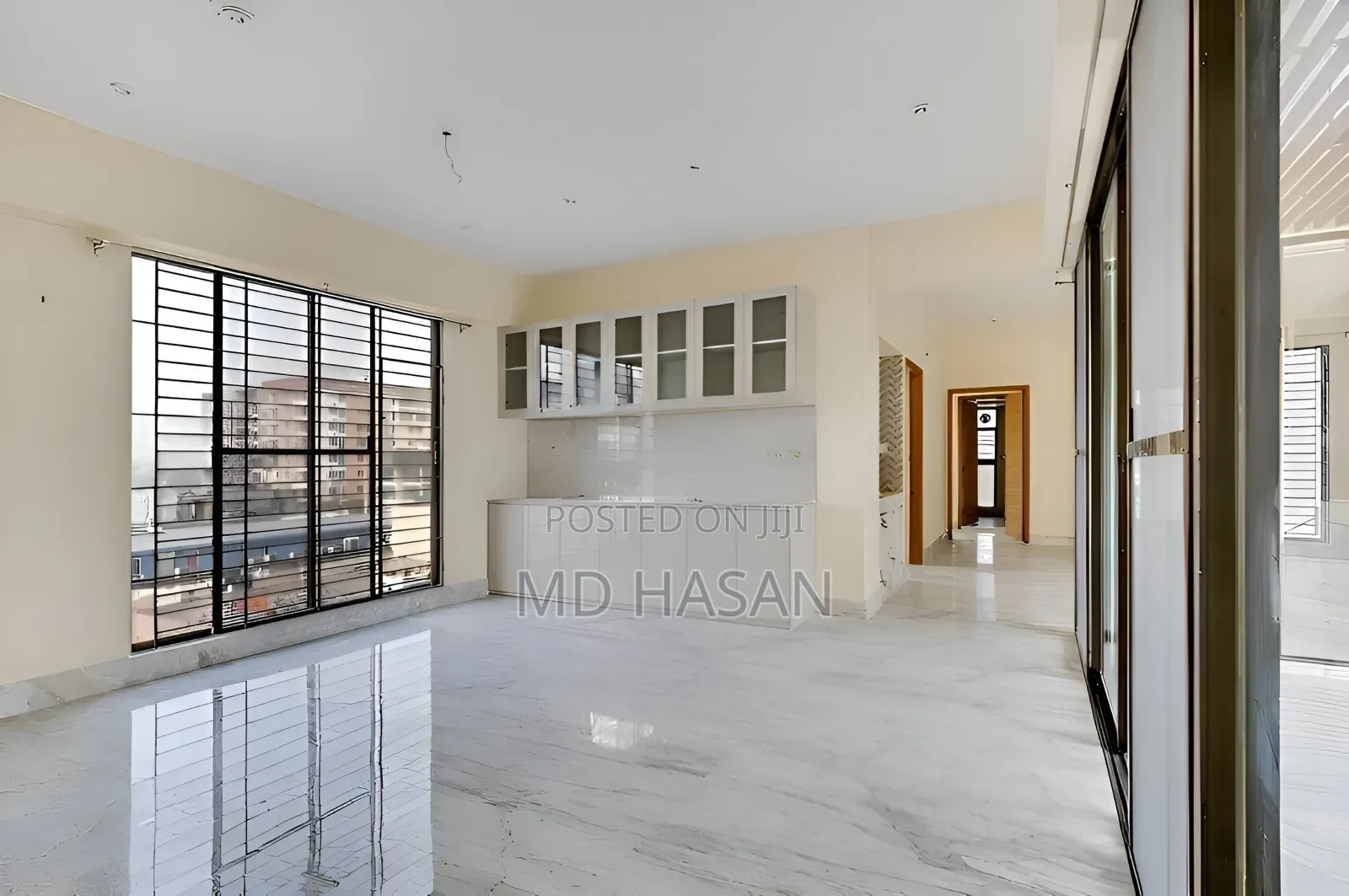 4bdrm Apartment in Semi Furnished for rent