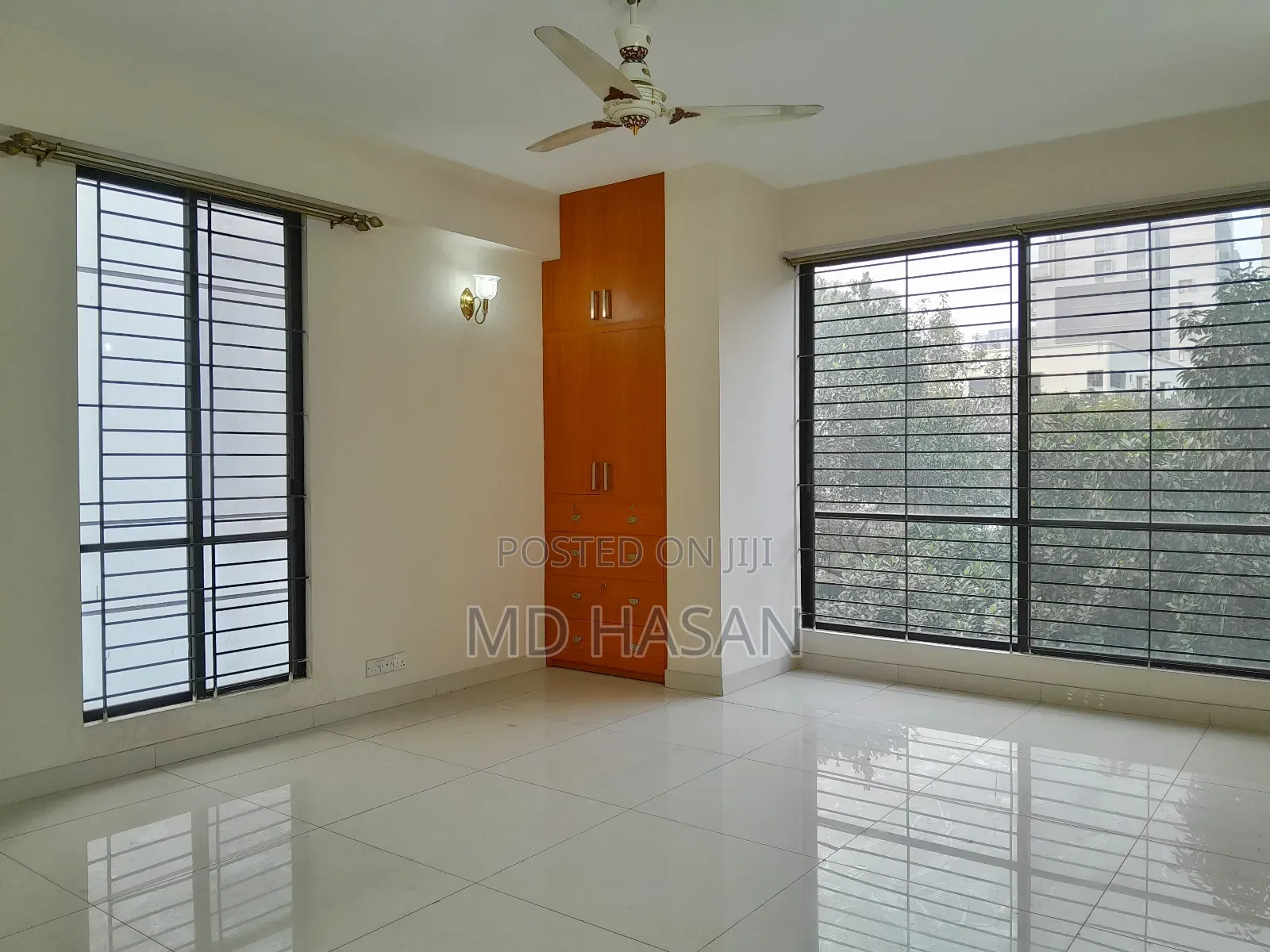 3bdrm Apartment in Semi Furnished for rent