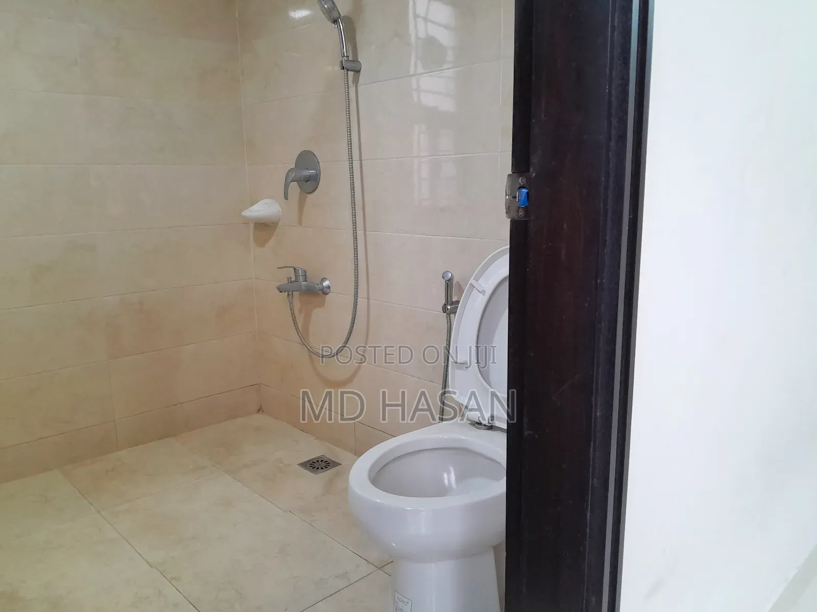 3bdrm Apartment in Semi Furnished for rent