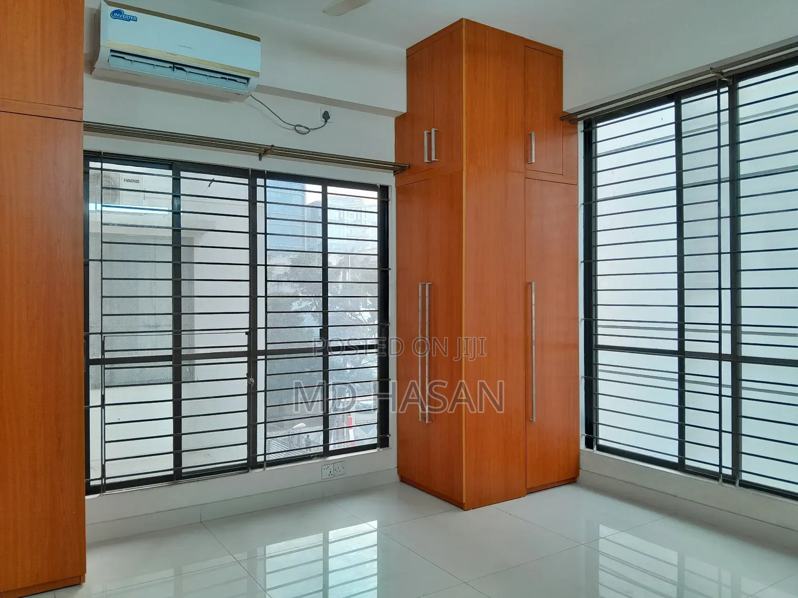 3bdrm Apartment in Semi Furnished for rent