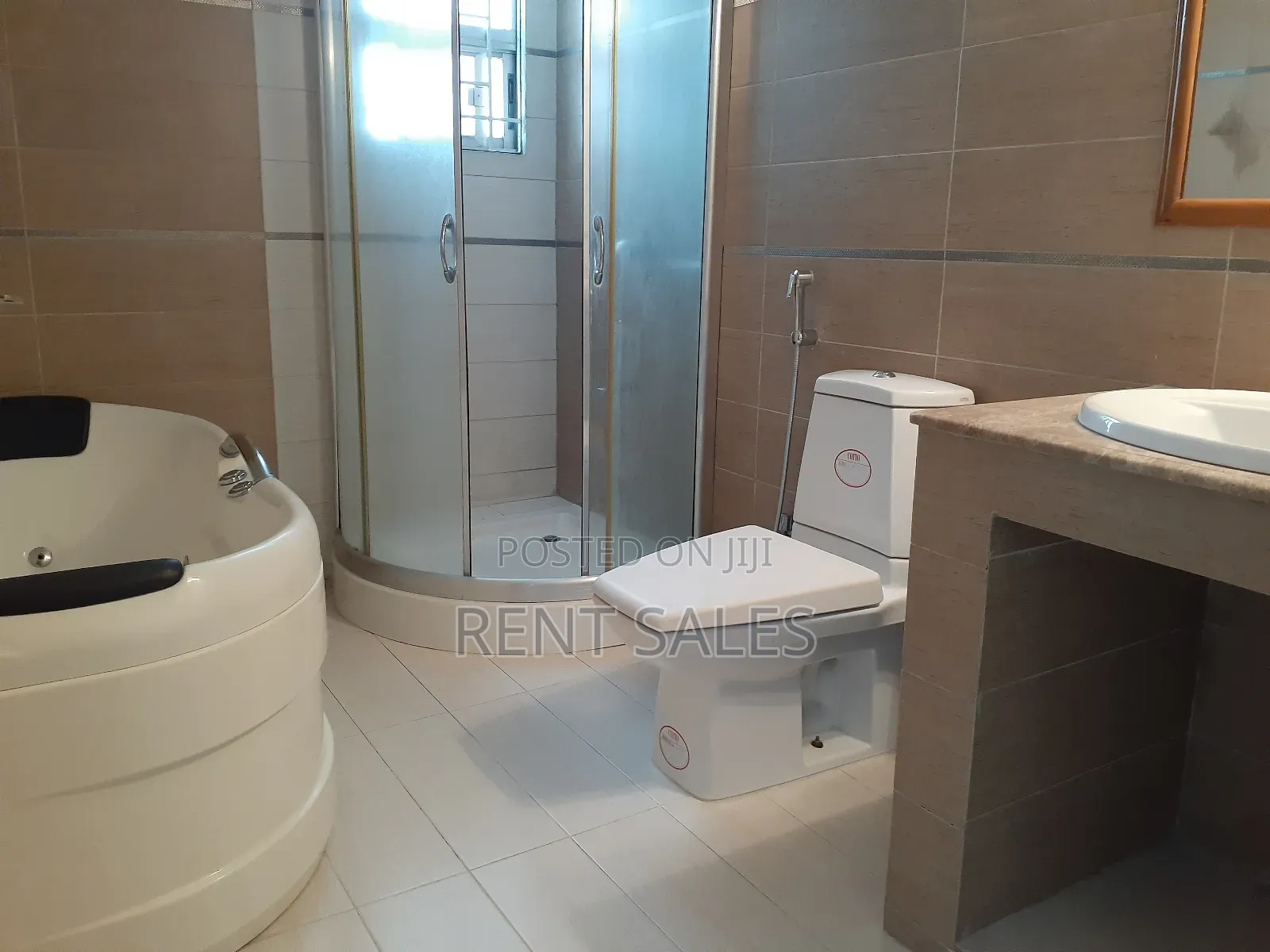 4bdrm Apartment in Gulshan for rent